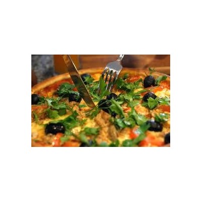 Layers of tasty vegetables in season with Cheese Sauce, fresh Herbs and Pasta