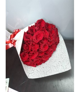 24 Red Roses Stems Bouquet