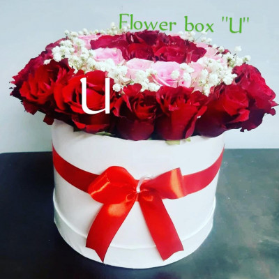 Skyler Roses Box